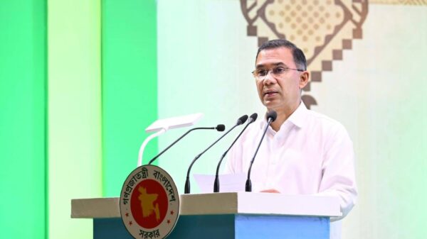 জনপ্রশাসনের কর্মকর্তাদের সব পদেই কাজ করার মানসিকতা থাকা জরুরি : প্রধানমন্ত্রী