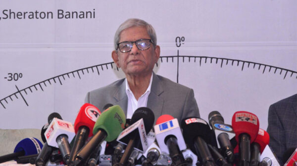 ফ্যামিলি ও কৃষক কার্ডসহ খাল খনন কর্মসূচি আশার সঞ্চার করেছে: মির্জা ফখরুল