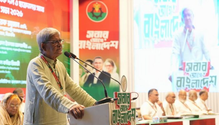 দেশকে ধ্বংসস্তুপ থেকে টেনে তোলাই বিএনপির নতুন চ্যালেঞ্জ : মির্জা ফখরুল