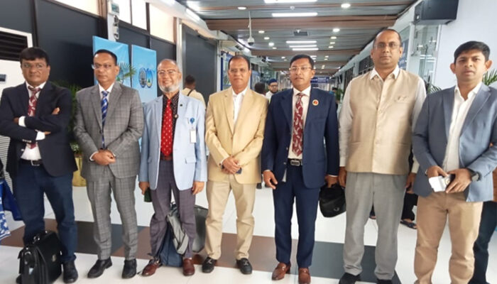 চীন সফরে গেলেন প্রধানমন্ত্রী কার্যালয়ের প্রতিনিধিদল