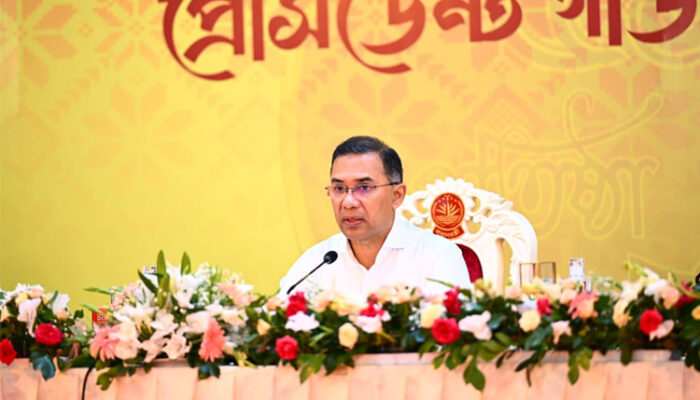 নিরাপত্তা কৌশলে সরকারপ্রধানকে জনগণ থেকে দূরে না রাখতে পিজিআরের প্রতি আহ্বান প্রধানমন্ত্রীর